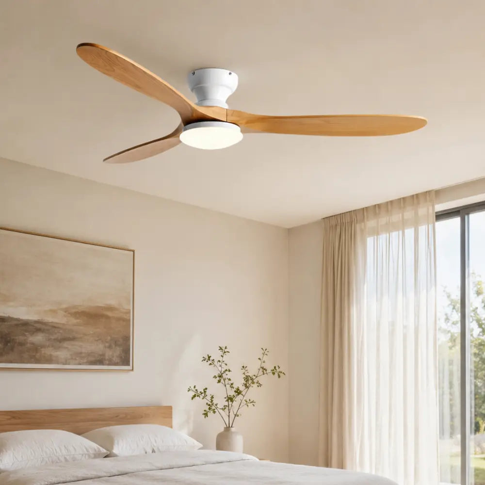 Ventilateur de plafond silencieux NEMA - Bois naturel, LED intégrée