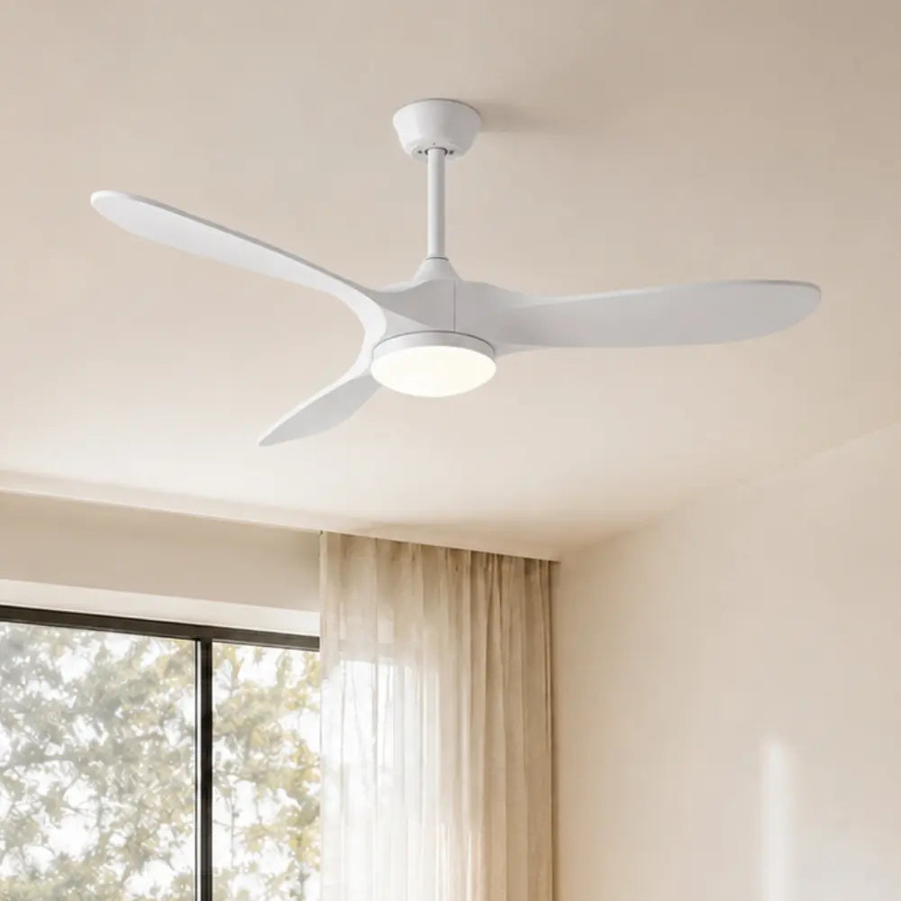 Ventilateur de plafond silencieux ORIA - Couleur bois blanc, LED intégrée