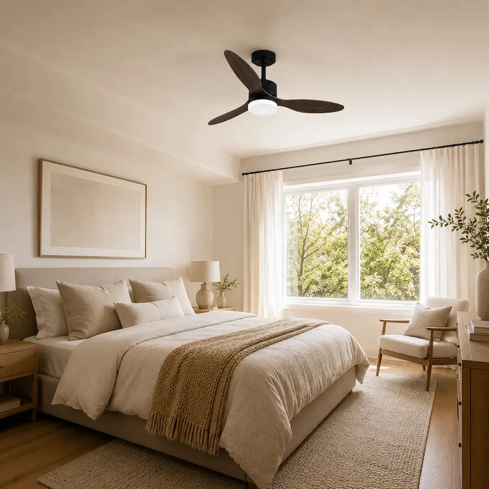 Ventilateur de plafond au style vintage et design couleur noyer