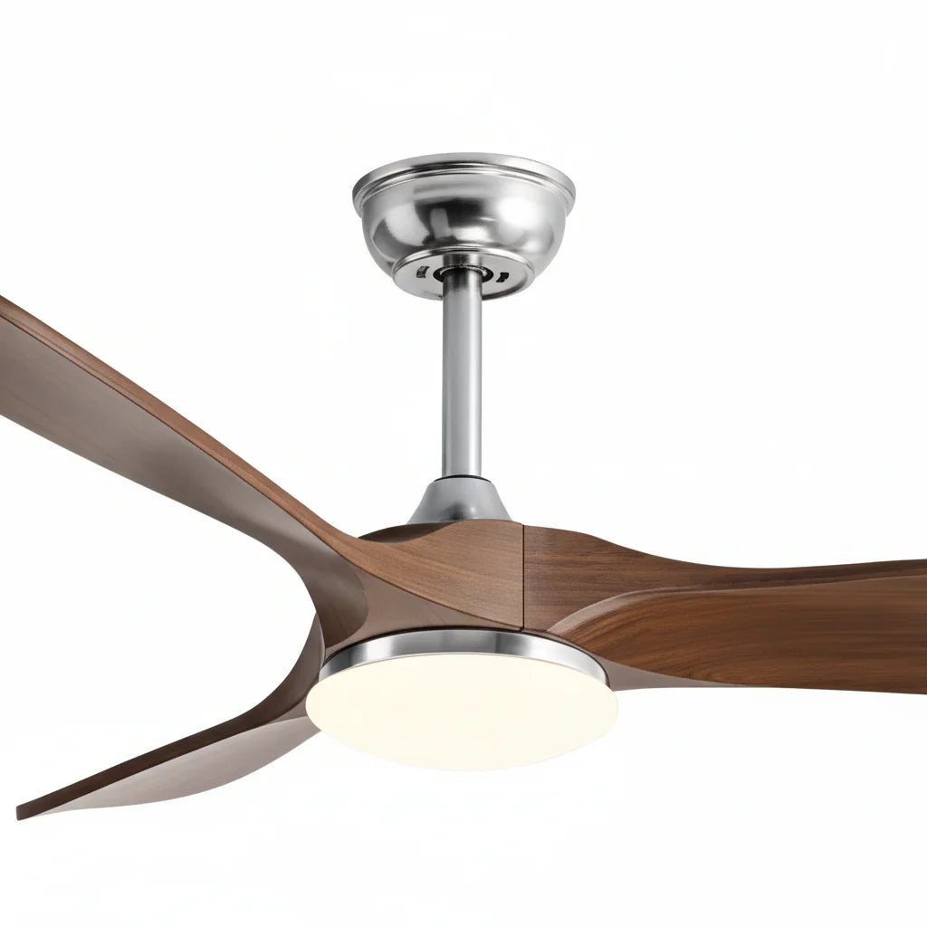 zoom d'un ventilateur de plafond silencieux vintage avec éclairage led en bois foncé